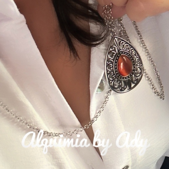 Silver chunky medallion extra long 32” red tigers eye pendant necklace bohemian - Picture 2 of 2